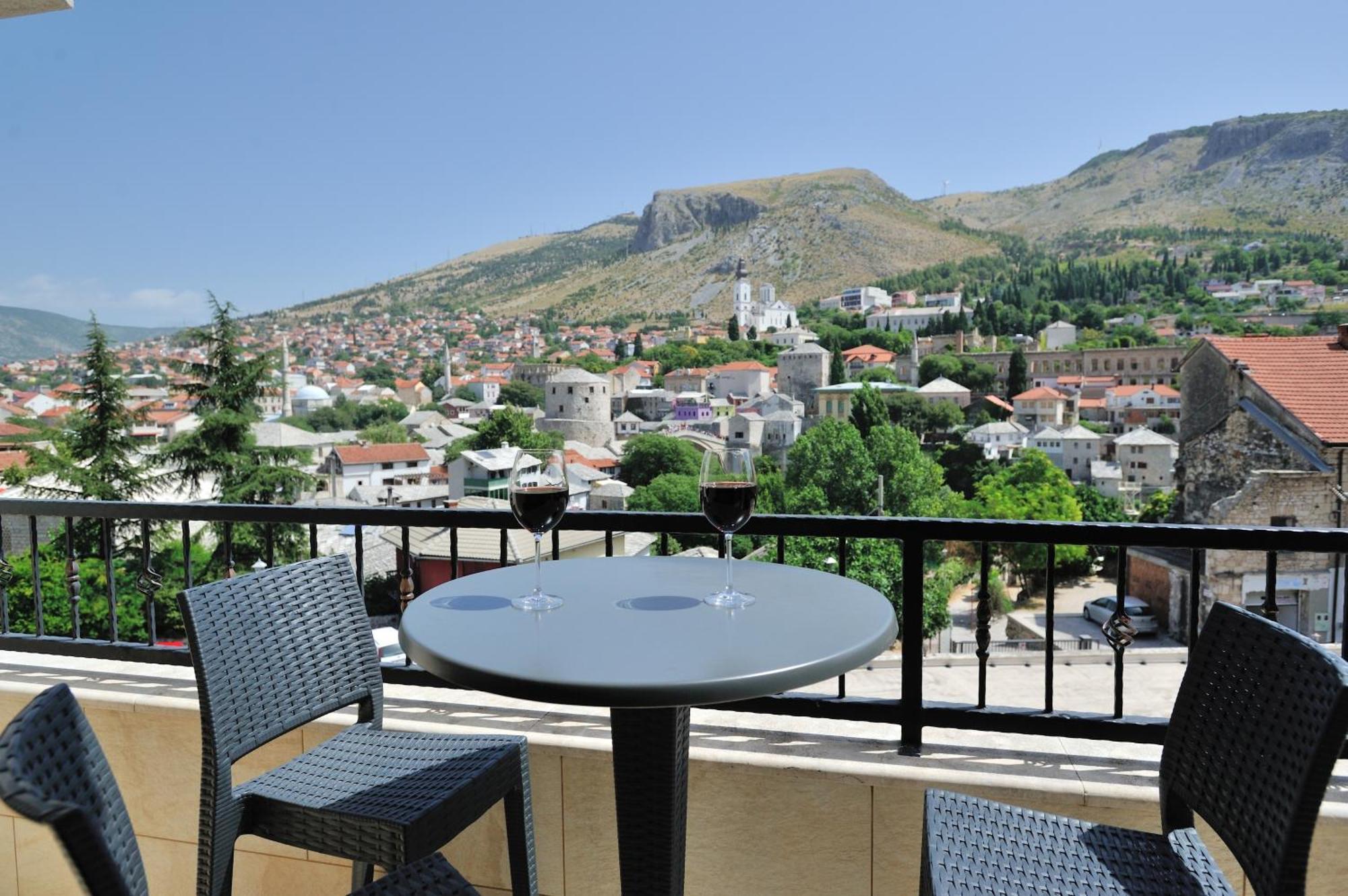 Captain'S Luxury Apartments Mostar Exterior photo